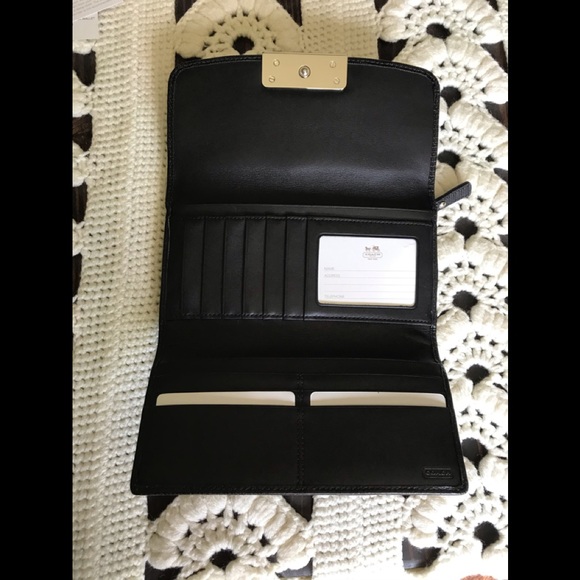 Coach Vintage NWT Kristin Envelope Wallet Clutch - Picture 12 of 16